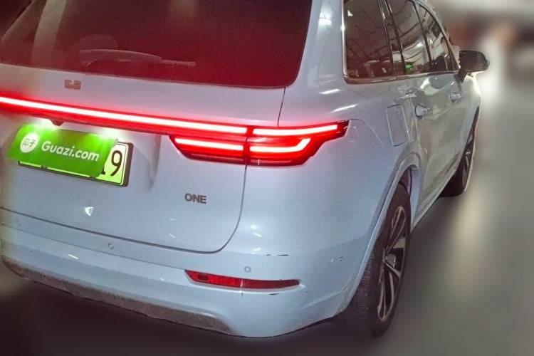Used Li Auto ONE 2021 Extended-Range 6-Seater Version Rear Right 45 Deg