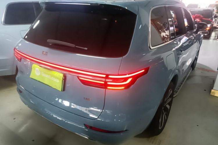 Used Li Auto ONE 2021 Extended-Range 6-Seater Version Rear Right 45 Deg