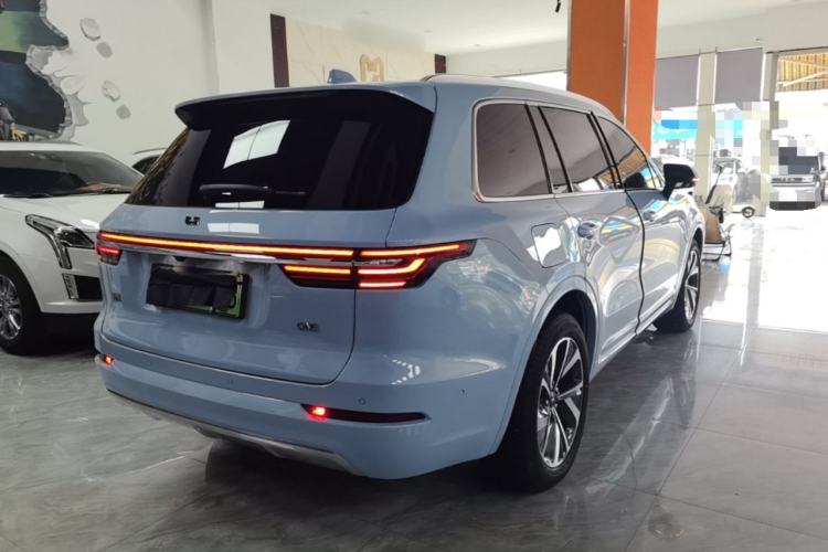 Used Li Auto ONE 2021 Extended-Range 6-Seater Version Rear Right 45 Deg