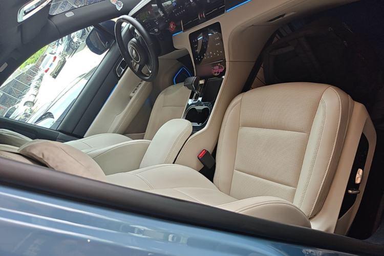 Used Li Auto ONE 2021 Extended-Range 6-Seater Version Right Front Seat