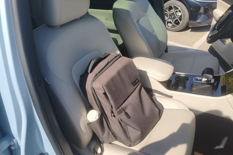 Used Li Auto ONE 2021 Extended-Range 6-Seater Version Right Front Seat