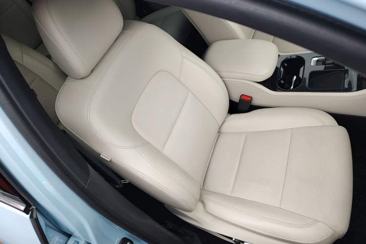 Used Li Auto ONE 2021 Extended-Range 6-Seater Version Right Front Seat