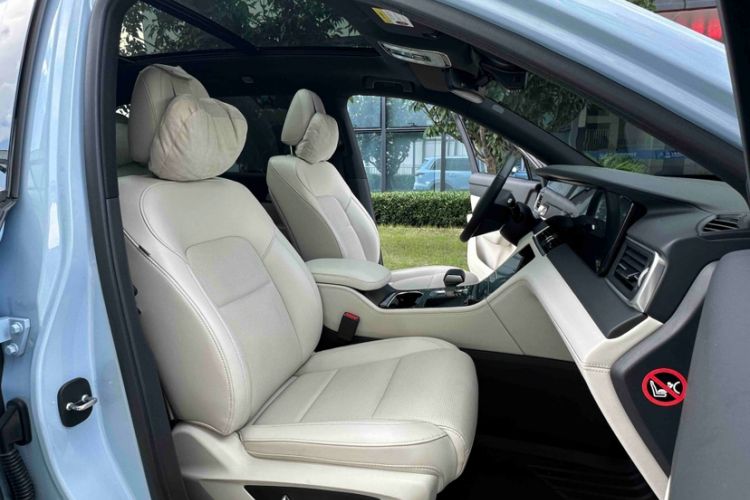 Used Li Auto ONE 2021 Extended-Range 6-Seater Version Right Front Seat