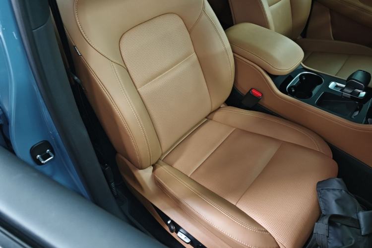 Used Li Auto ONE 2021 Extended-Range 6-Seater Version Right Front Seat