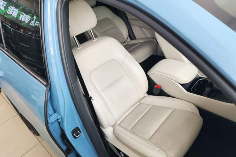 Used Li Auto ONE 2021 Extended-Range 6-Seater Version Right Front Seat