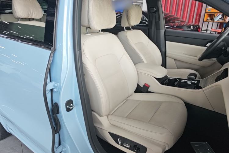 Used Li Auto ONE 2021 Extended-Range 6-Seater Version Right Front Seat