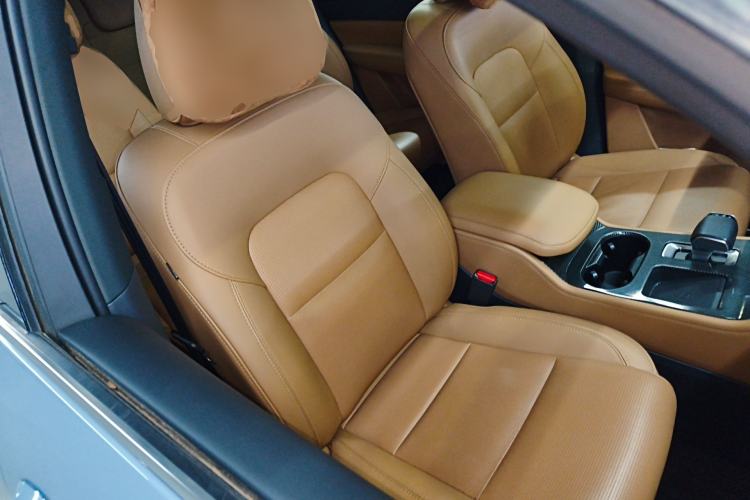 Used Li Auto ONE 2021 Extended-Range 6-Seater Version Right Front Seat