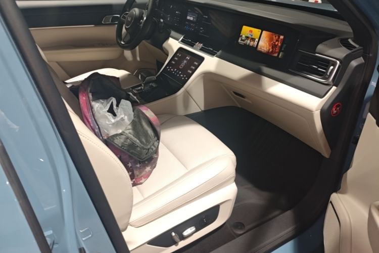 Used Li Auto ONE 2021 Extended-Range 6-Seater Version Right Front Seat