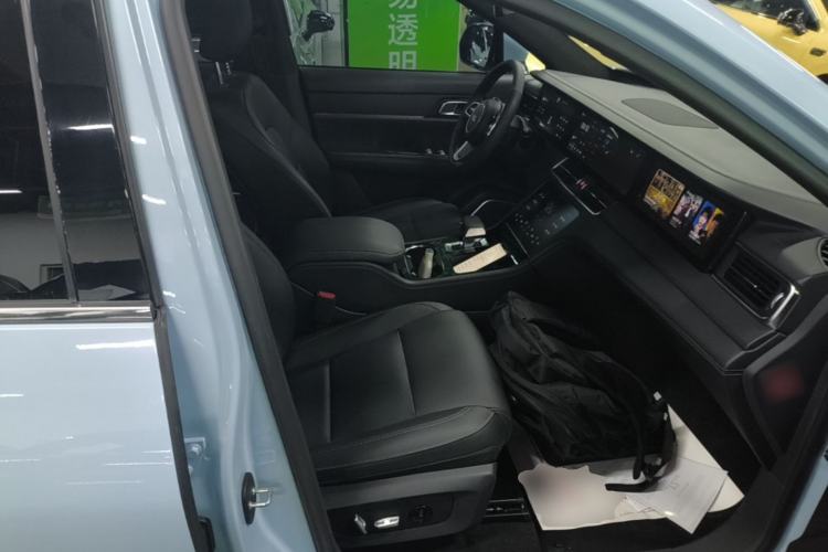 Used Li Auto ONE 2021 Extended-Range 6-Seater Version Right Front Seat