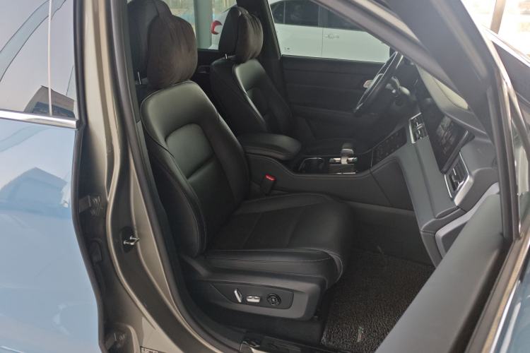 Used Li Auto ONE 2021 Extended-Range 6-Seater Version Right Front Seat