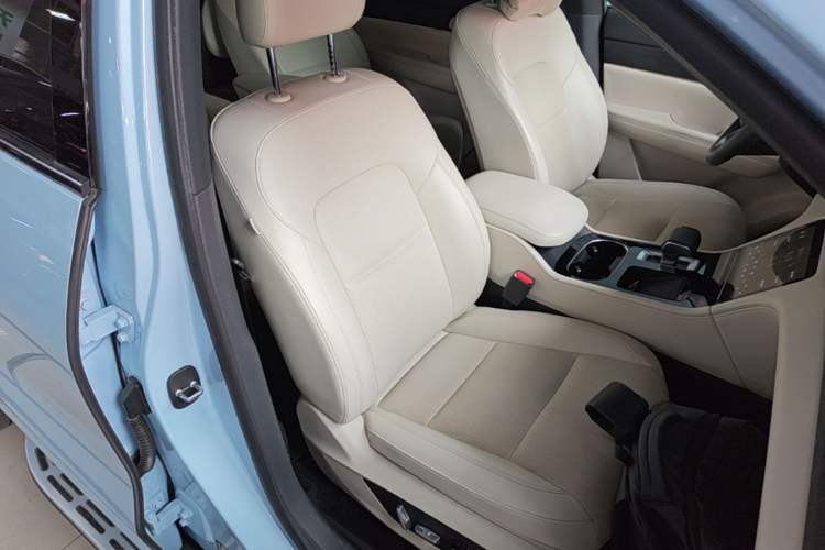 Used Li Auto ONE 2021 Extended-Range 6-Seater Version Right Front Seat