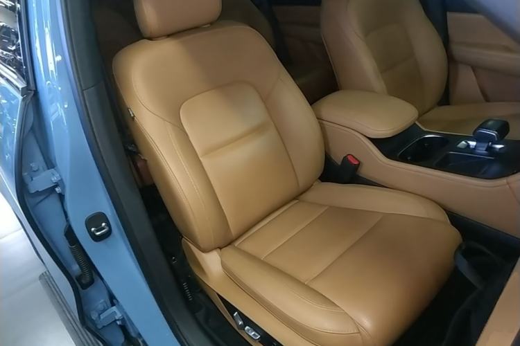Used Li Auto ONE 2021 Extended-Range 6-Seater Version Right Front Seat