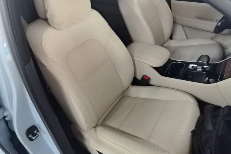 Used Li Auto ONE 2021 Extended-Range 6-Seater Version Right Front Seat