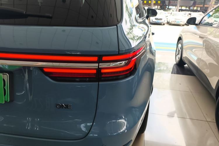 Used Li Auto ONE 2021 Extended-Range 6-Seater Version Right Rear Taillight