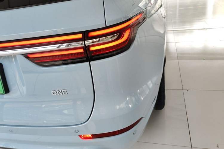 Used Li Auto ONE 2021 Extended-Range 6-Seater Version Right Rear Taillight