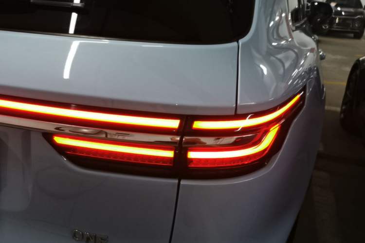 Used Li Auto ONE 2021 Extended-Range 6-Seater Version Right Rear Taillight