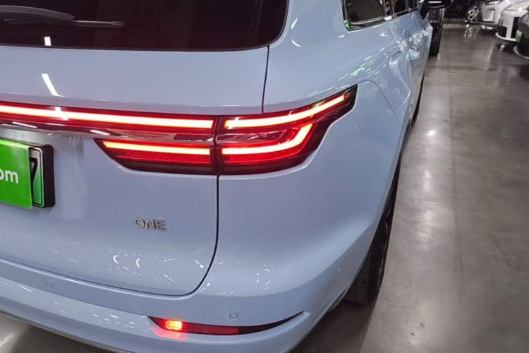 Used Li Auto ONE 2021 Extended-Range 6-Seater Version Right Rear Taillight