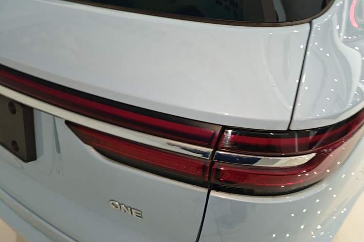 Used Li Auto ONE 2021 Extended-Range 6-Seater Version Right Rear Taillight