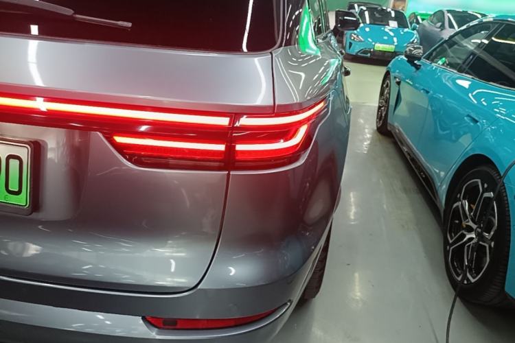 Used Li Auto ONE 2021 Extended-Range 6-Seater Version Right Rear Taillight