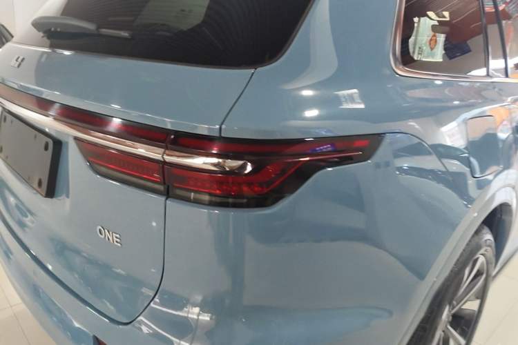 Used Li Auto ONE 2021 Extended-Range 6-Seater Version Right Rear Taillight