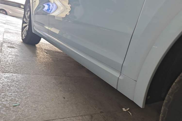 Used Li Auto ONE 2021 Extended-Range 6-Seater Version Right Side Sill