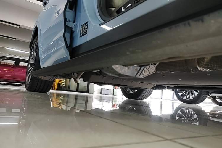 Used Li Auto ONE 2021 Extended-Range 6-Seater Version Right Side Sill