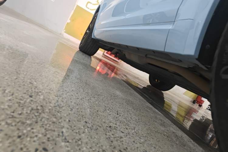 Used Li Auto ONE 2021 Extended-Range 6-Seater Version Right Side Sill