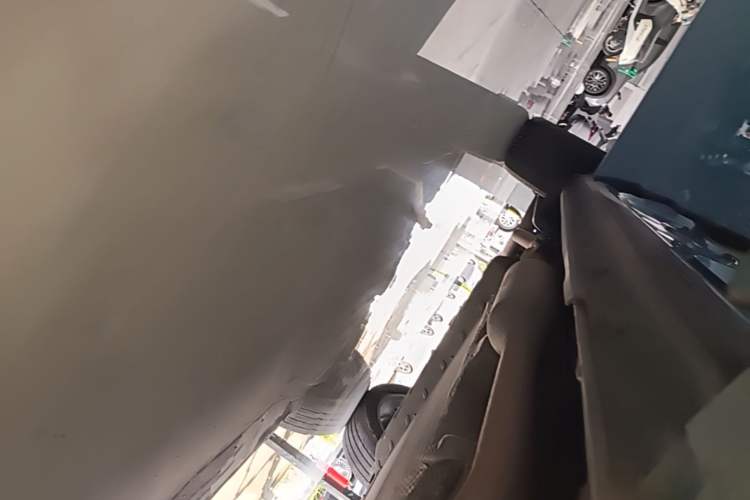 Used Li Auto ONE 2021 Extended-Range 6-Seater Version Right Side Sill