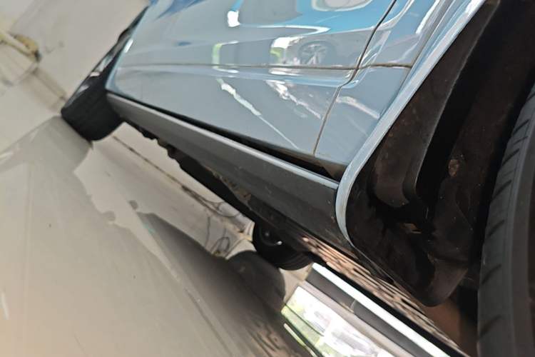 Used Li Auto ONE 2021 Extended-Range 6-Seater Version Right Side Sill