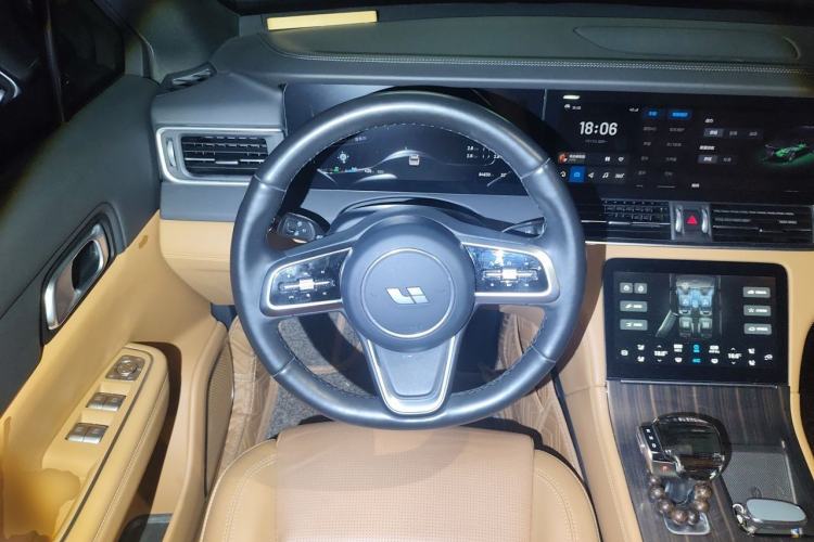 Used Li Auto ONE 2021 Extended-Range 6-Seater Version Steering Wheel