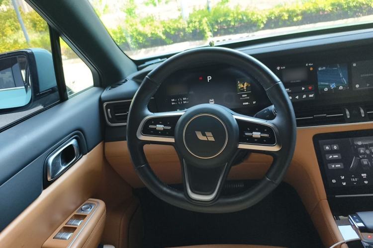 Used Li Auto ONE 2021 Extended-Range 6-Seater Version Steering Wheel
