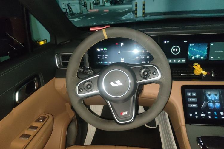 Used Li Auto ONE 2021 Extended-Range 6-Seater Version Steering Wheel