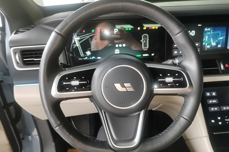 Used Li Auto ONE 2021 Extended-Range 6-Seater Version Steering Wheel