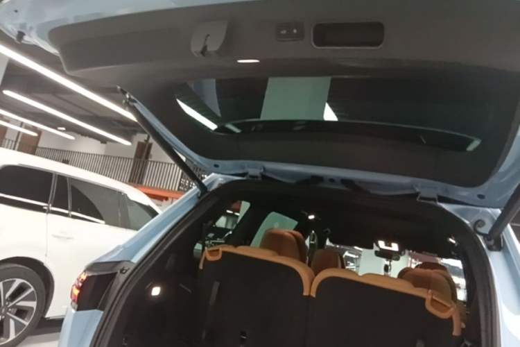 Used Li Auto ONE 2021 Extended-Range 6-Seater Version Trunk