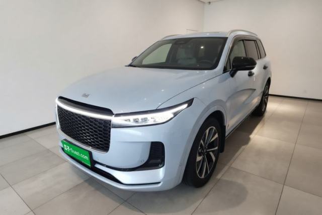 Ojetý Li Auto ONE 2021 Extended-Range 6-Seater Version