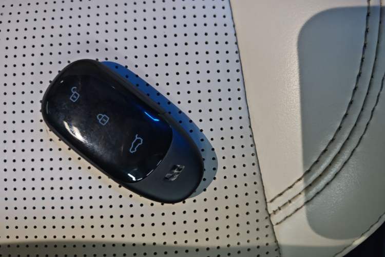 Used Li Auto ONE 2021 Extended-Range 6-Seater Version Vehicle Key