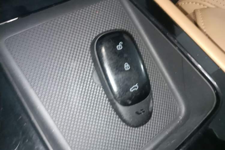 Used Li Auto ONE 2021 Extended-Range 6-Seater Version Vehicle Key