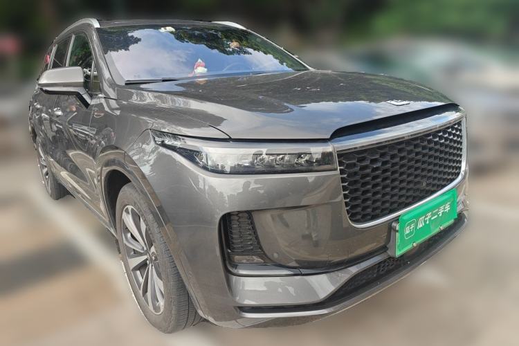 Used Li Auto ONE 2021 Extended-Range 6-Seater Version Front Right 45 Deg