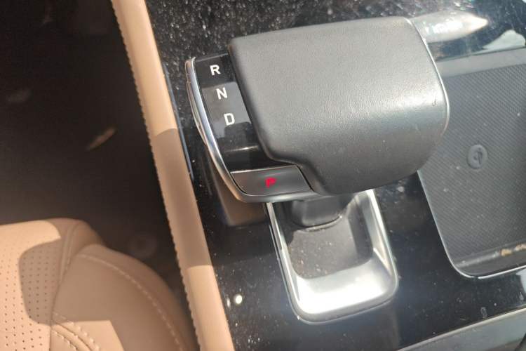Used Li Auto ONE 2021 Extended-Range 6-Seater Version Gear Lever