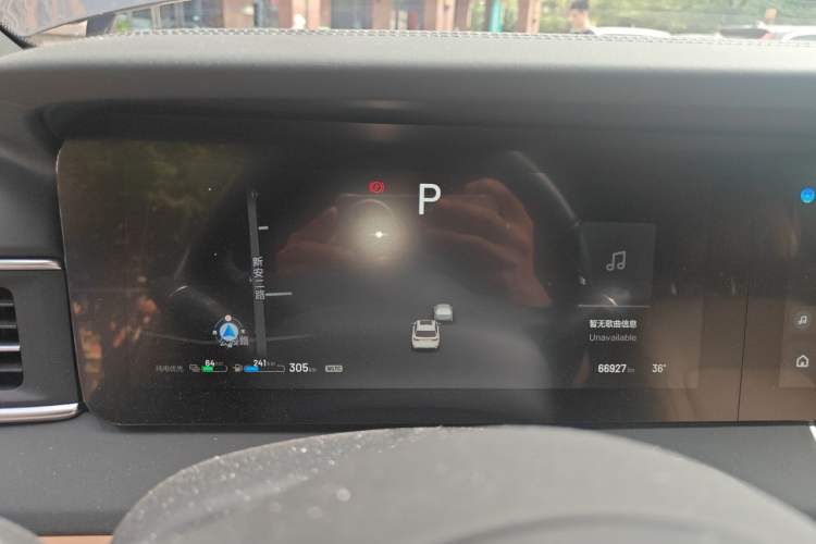 Used Li Auto ONE 2021 Extended-Range 6-Seater Version Odometer Close Up