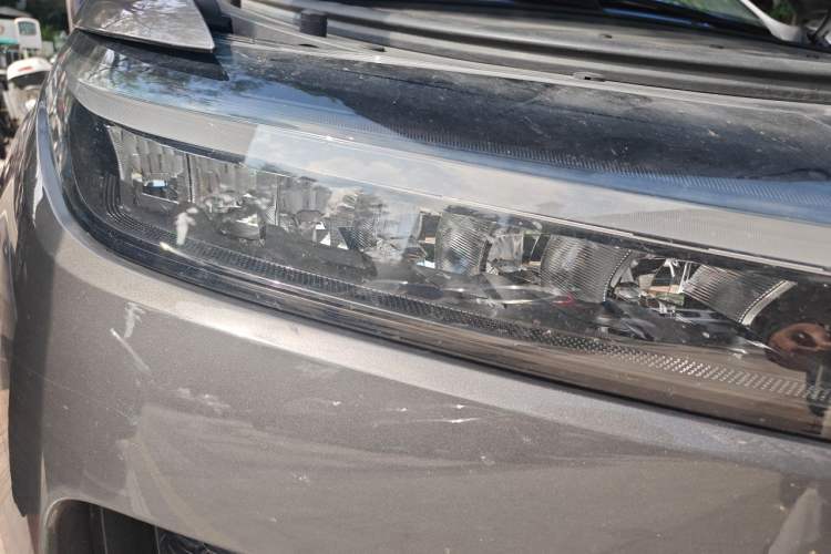 Used Li Auto ONE 2021 Extended-Range 6-Seater Version Right Front Headlight