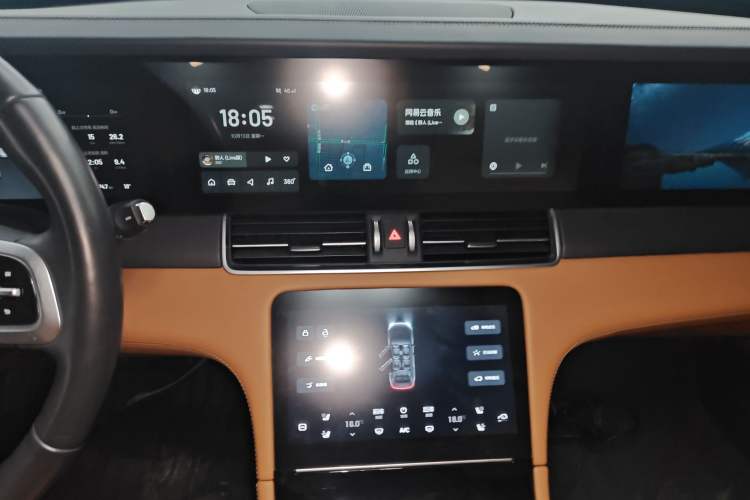 Used Li Auto ONE 2021 Extended-Range 6-Seater Version Audio And AC Panel