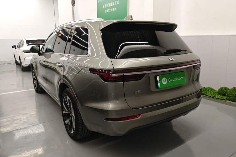Used Li Auto ONE 2021 Extended-Range 6-Seater Version Exterior 2