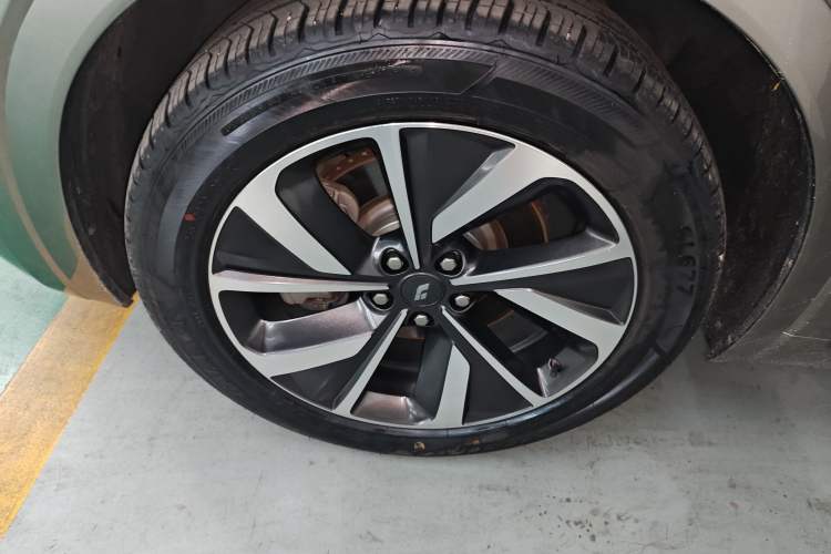 Used Li Auto ONE 2021 Extended-Range 6-Seater Version Exterior 7