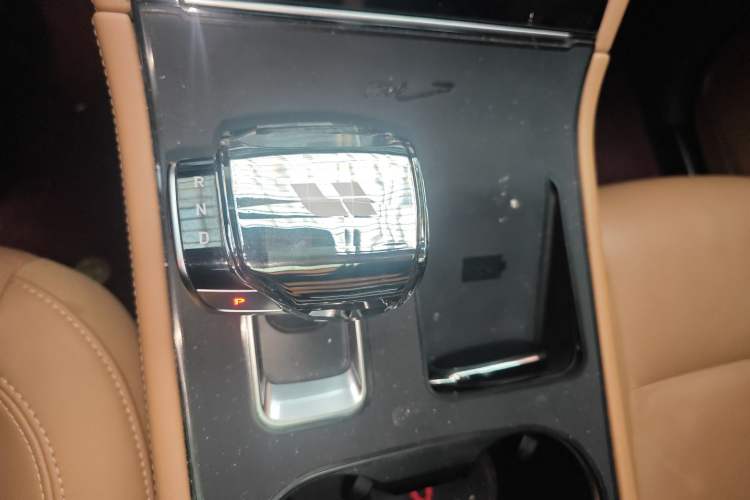 Used Li Auto ONE 2021 Extended-Range 6-Seater Version Gear Lever