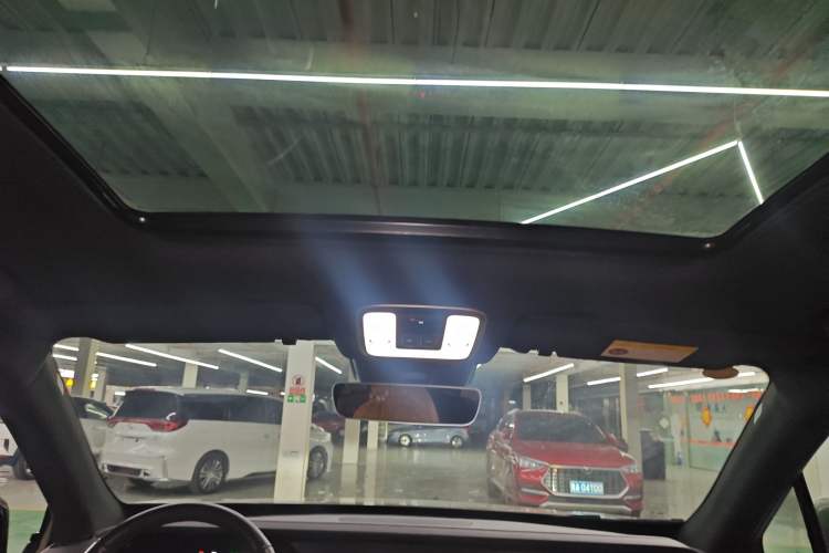Used Li Auto ONE 2021 Extended-Range 6-Seater Version Headliner