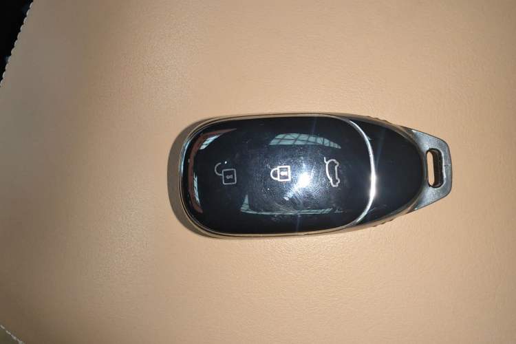 Used Li Auto ONE 2021 Extended-Range 6-Seater Version Interior 1
