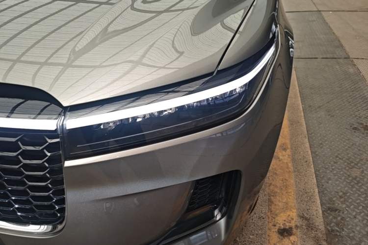 Used Li Auto ONE 2021 Extended-Range 6-Seater Version Left Front Headlight