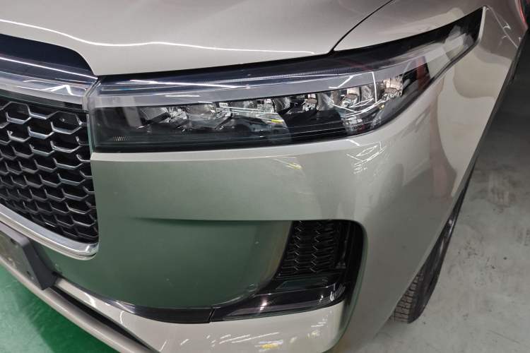 Used Li Auto ONE 2021 Extended-Range 6-Seater Version Left Front Headlight