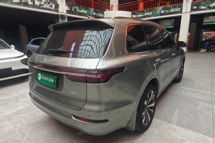 Used Li Auto ONE 2021 Extended-Range 6-Seater Version Rear Right 45 Deg